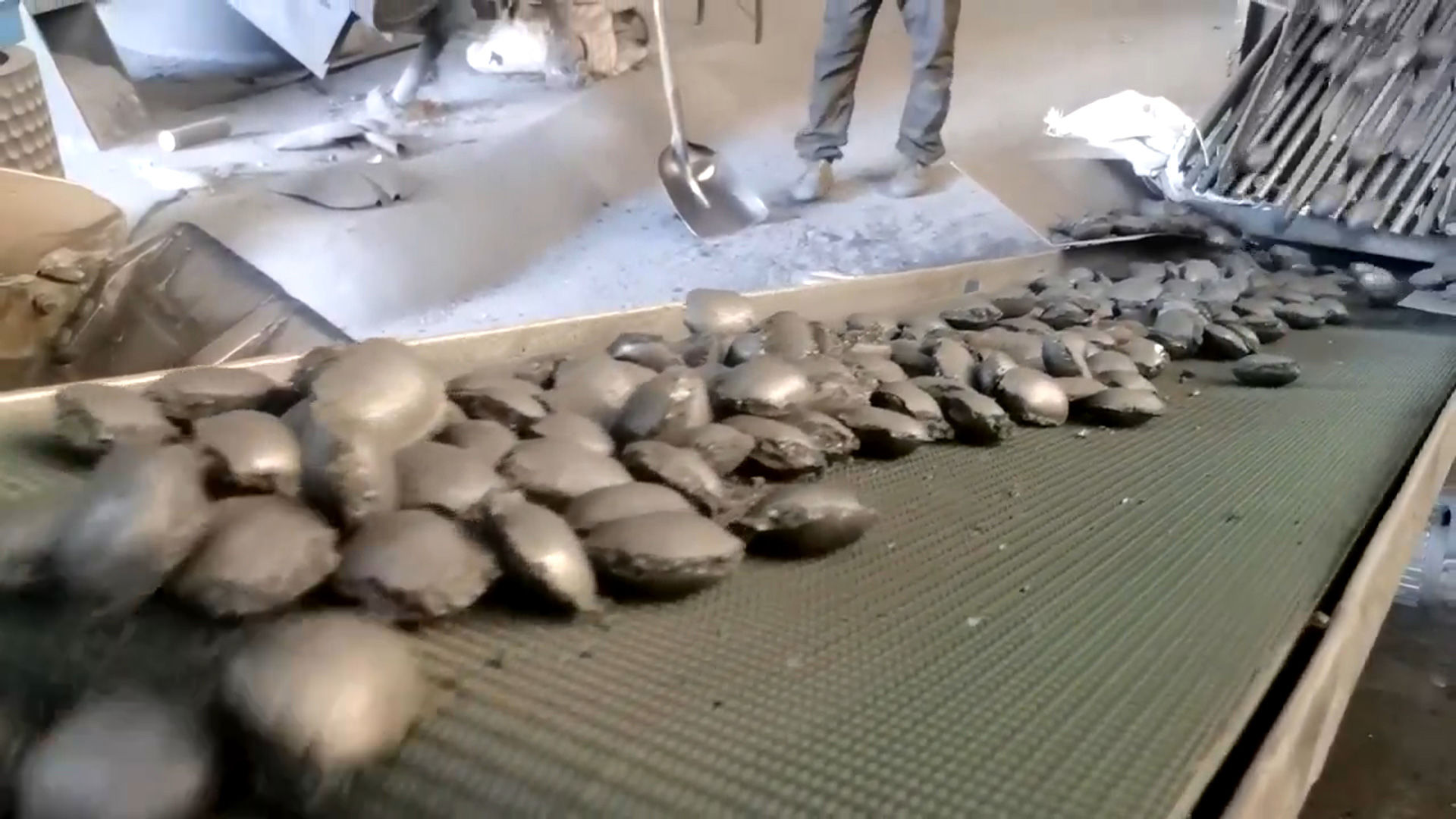 鋼廠固廢粘合劑的作用及其應(yīng)用范圍是什么？